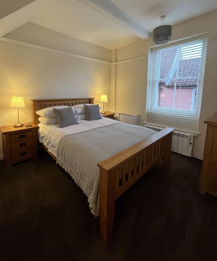 The Blind Pig Cosy Cottage 艾尔舍姆 外观 照片